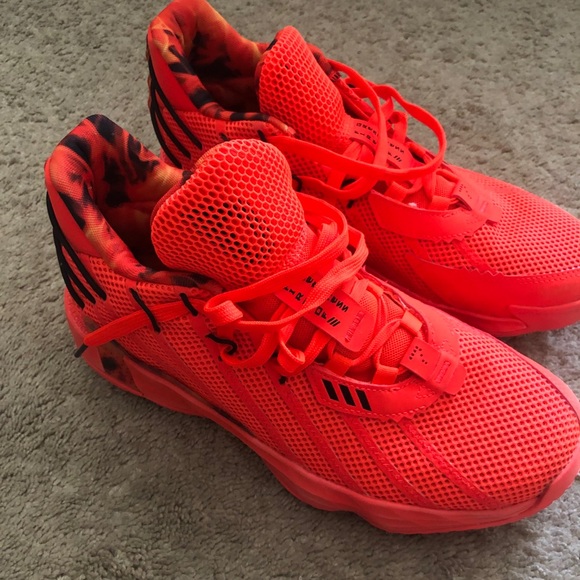 Adidas Dame 7 “Fire Inside”
Mens size 9.5 - Picture 2 of 5